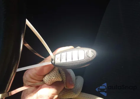 2013 Nissan Altima 2.5 Sv z USA, uszkodzony, nr VIN 1N4AL3AP1DN456077